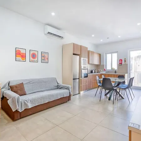 Casa vacanze Ta Xbiex With Balcony Close To Seafront