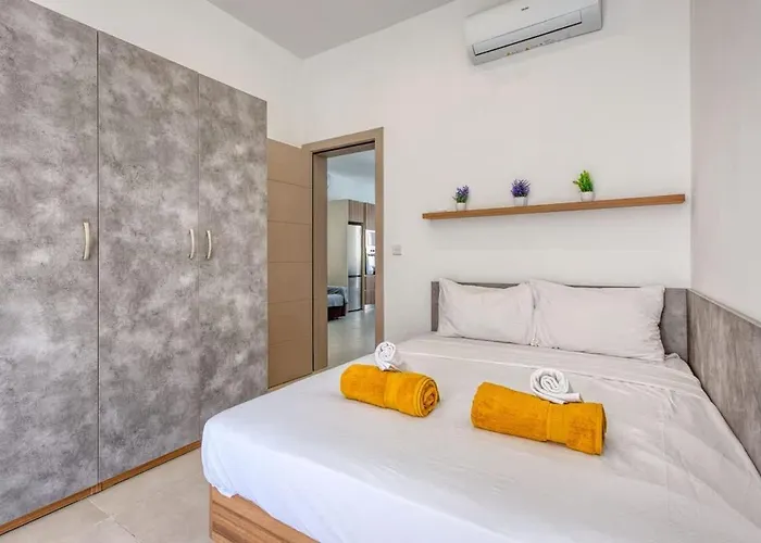 Ta Xbiex With Balcony Close To Seafront *