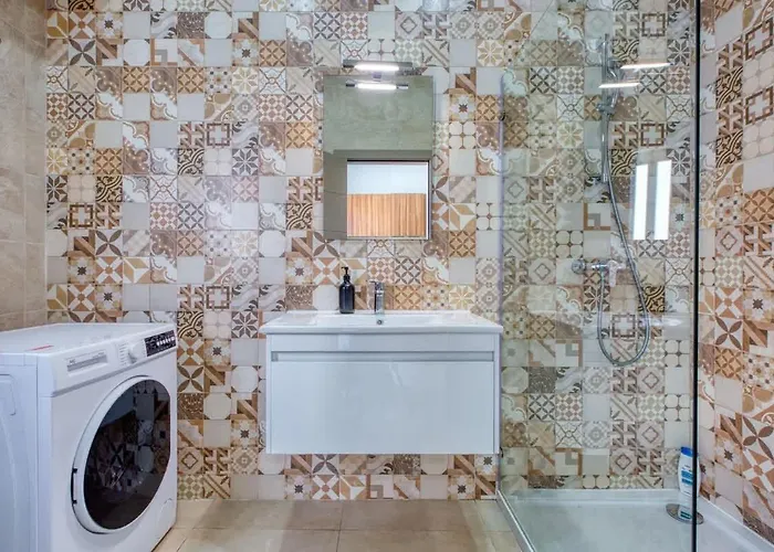 Ta Xbiex With Balcony Close To Seafront