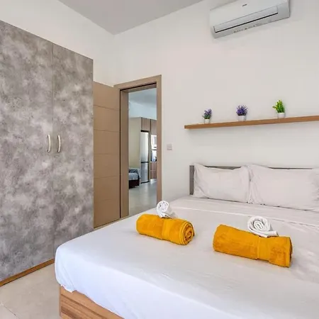 Ta Xbiex With Balcony Close To Seafront *