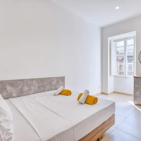 בית נופש Ta Xbiex With Balcony Close To Seafront *