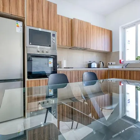 בית נופש Ta Xbiex With Balcony Close To Seafront *